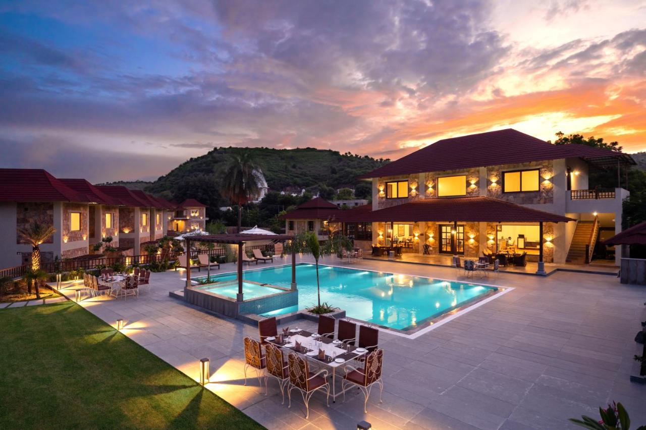 Sarasiruham Resort - Private Pool Villa in Udaipur Esterno foto